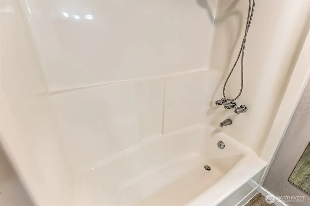 319 N Dunlap Street Sequim WA 98382