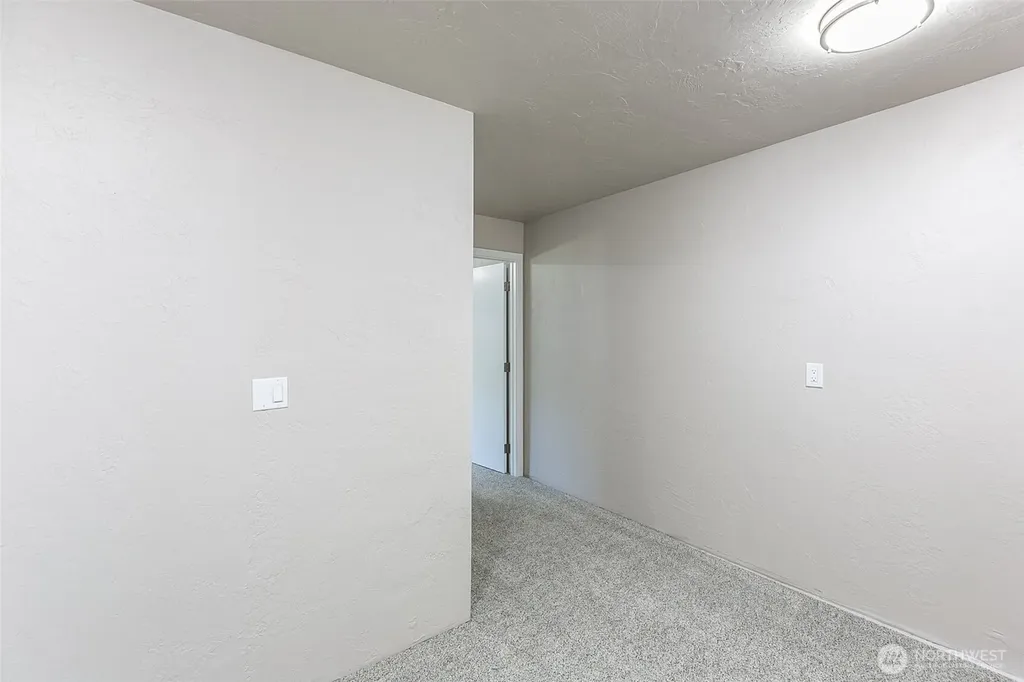 319 N Dunlap Street Sequim WA 98382