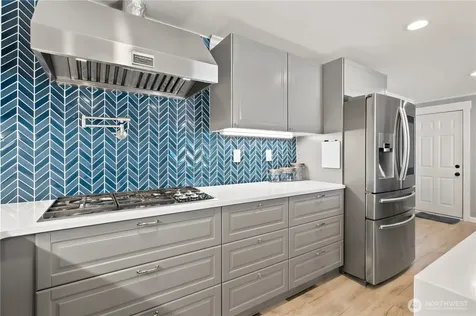3519 NE 8th Street Renton WA 98056