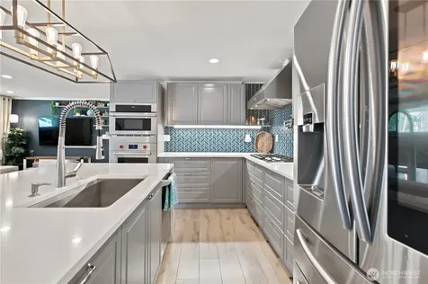 3519 NE 8th Street Renton WA 98056