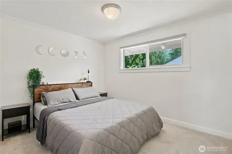 3519 NE 8th Street Renton WA 98056
