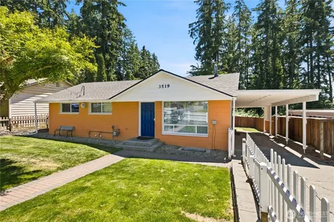 3519 NE 8th Street Renton WA 98056