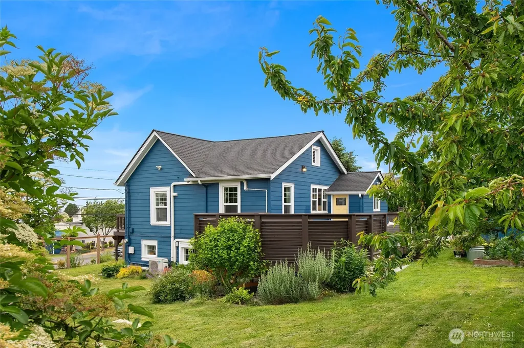 4620 15th Avenue S Seattle WA 98108