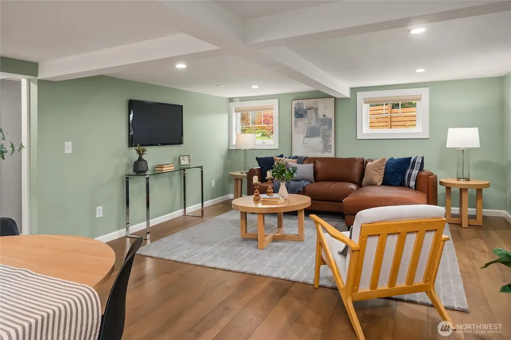 4620 15th Avenue S Seattle WA 98108