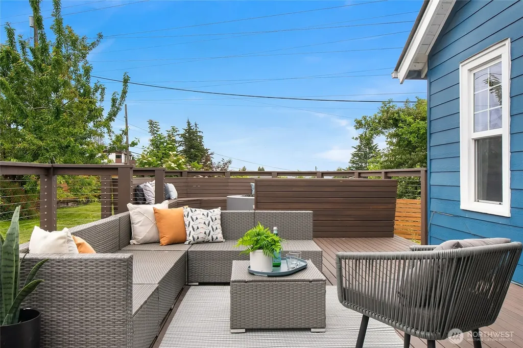 4620 15th Avenue S Seattle WA 98108