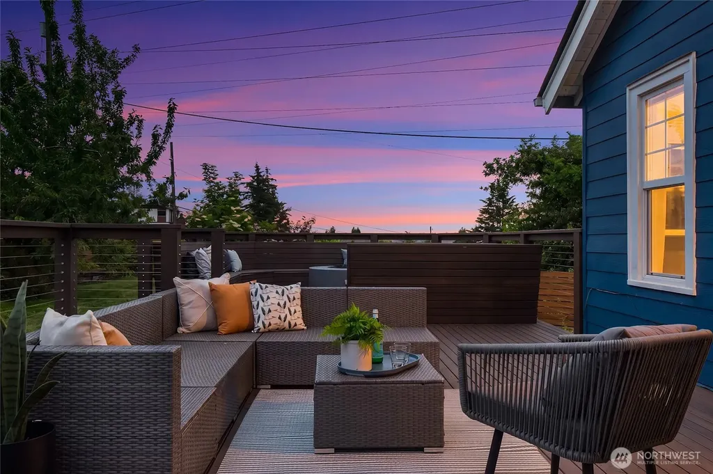 4620 15th Avenue S Seattle WA 98108