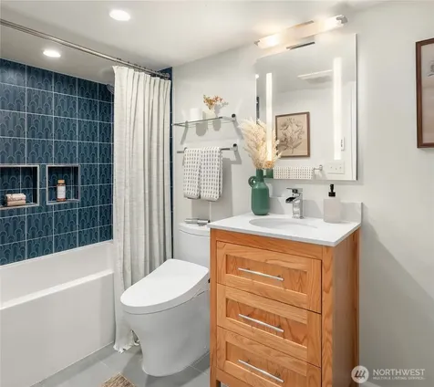 4620 15th Avenue S Seattle WA 98108