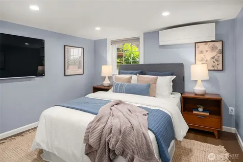4620 15th Avenue S Seattle WA 98108