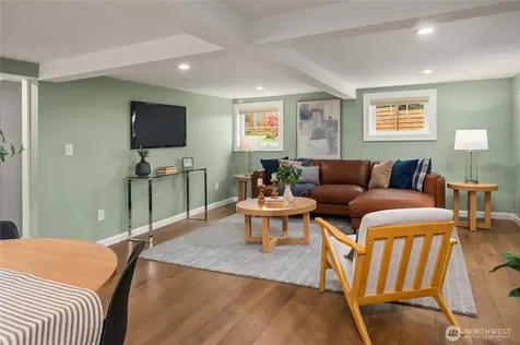 4620 15th Avenue S Seattle WA 98108