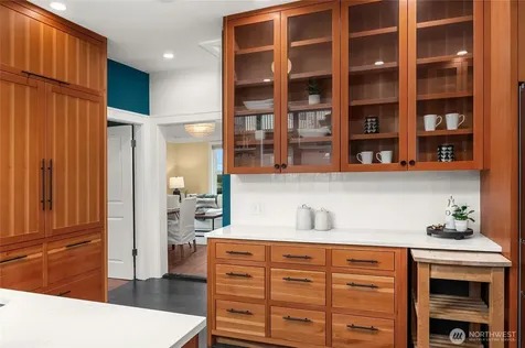 4620 15th Avenue S Seattle WA 98108