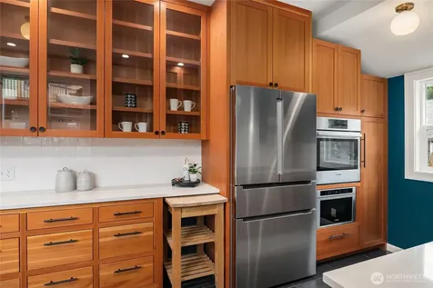 4620 15th Avenue S Seattle WA 98108