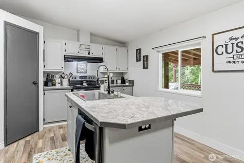 28915 Mountain Highway E Graham WA 98338