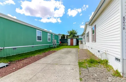 8216 19th Avenue E Tacoma WA 98404