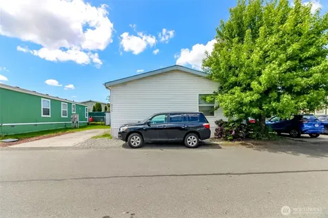 8216 19th Avenue E Tacoma WA 98404