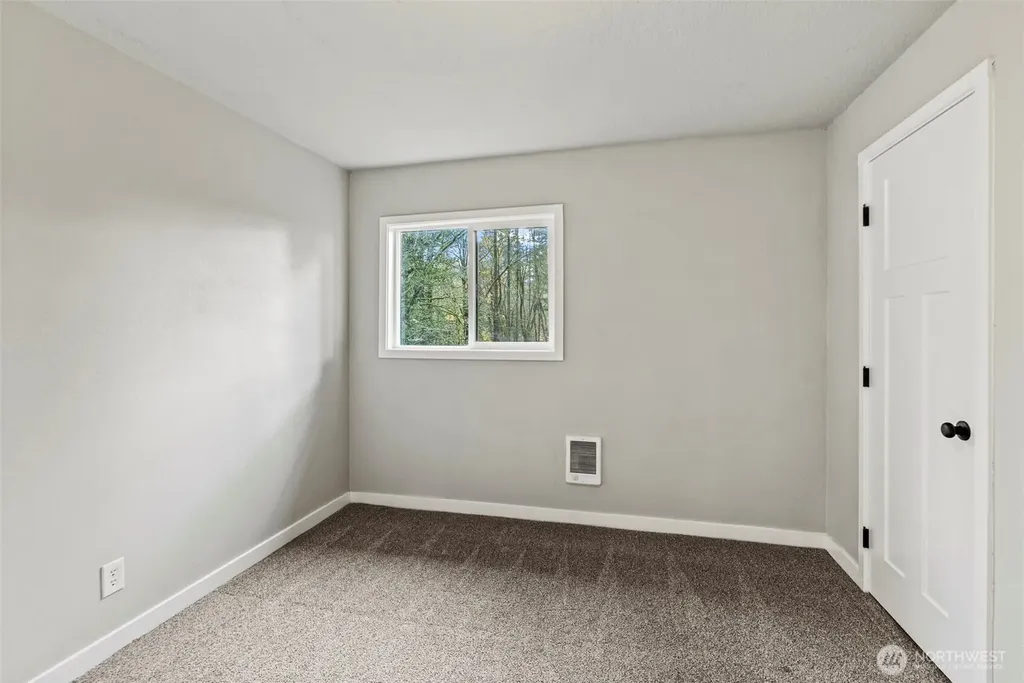 235 Holcomb Spur Road Kelso WA 98626