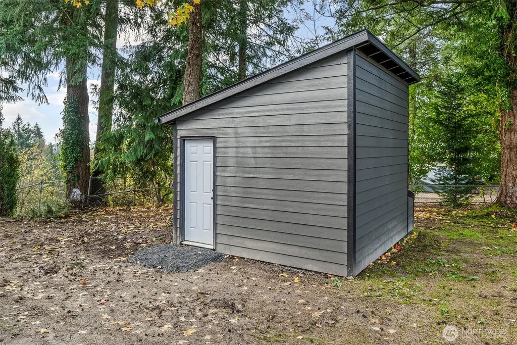 235 Holcomb Spur Road Kelso WA 98626