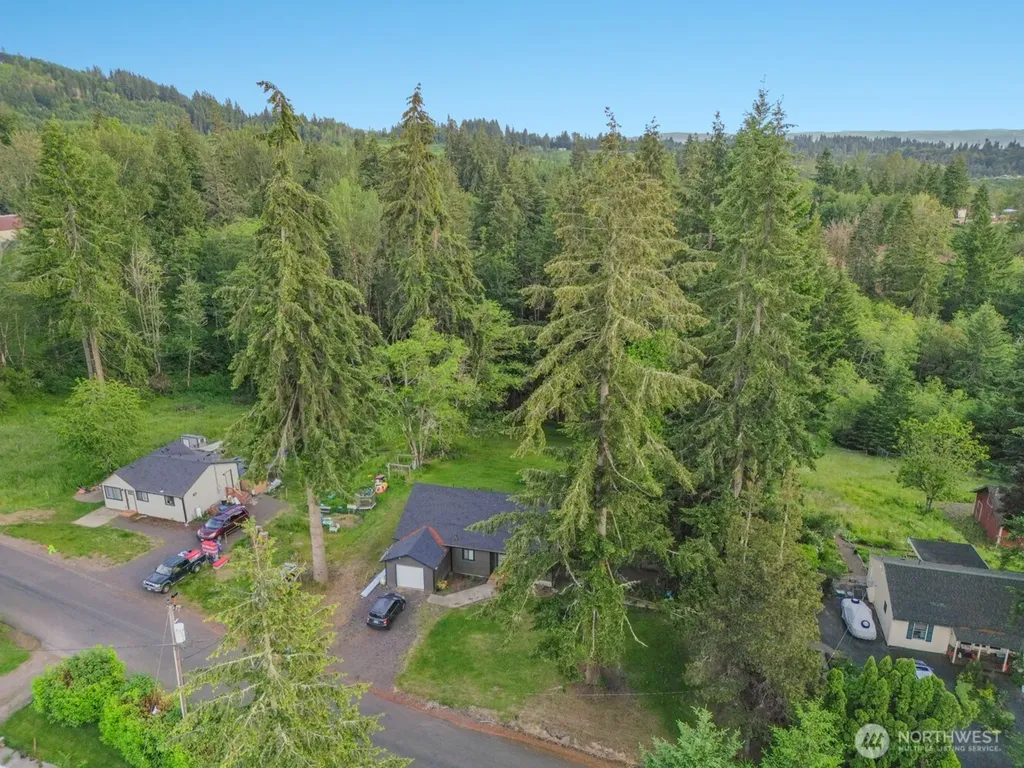 235 Holcomb Spur Road Kelso WA 98626