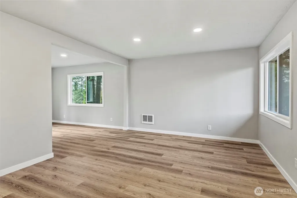 235 Holcomb Spur Road Kelso WA 98626