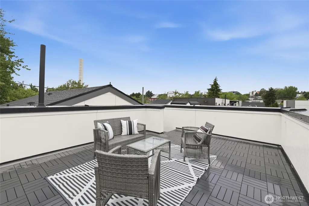 1405 29th Avenue Seattle WA 98122