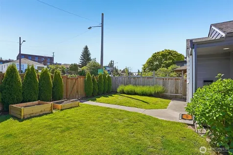 4323 15th Avenue S Seattle WA 98108