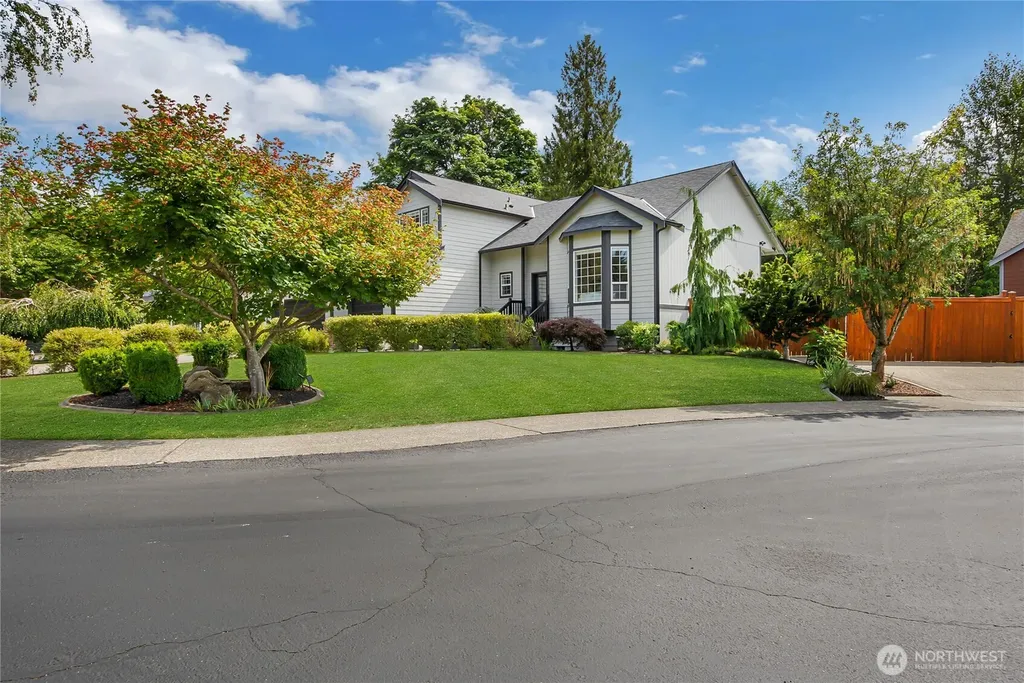 23902 108th Street Ct E Buckley WA 98321