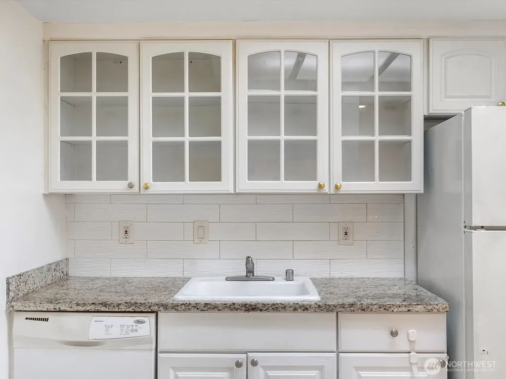 14605 34th Street NE Bellevue WA 98007