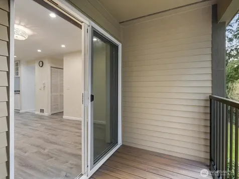 14605 34th Street NE Bellevue WA 98007