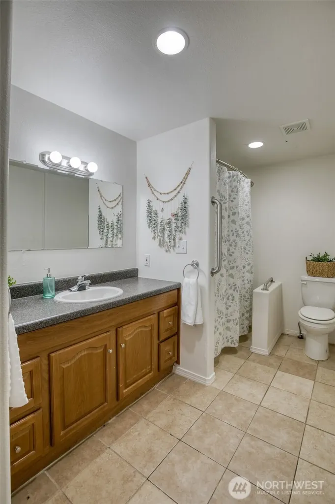 18 Sunset Boulevard Hoquiam WA 98550