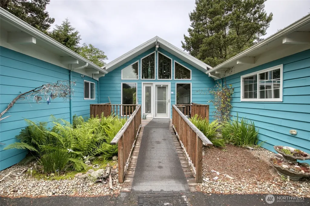 18 Sunset Boulevard Hoquiam WA 98550