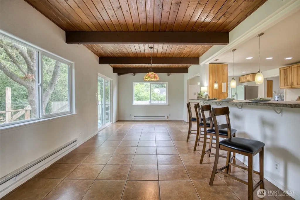 18 Sunset Boulevard Hoquiam WA 98550