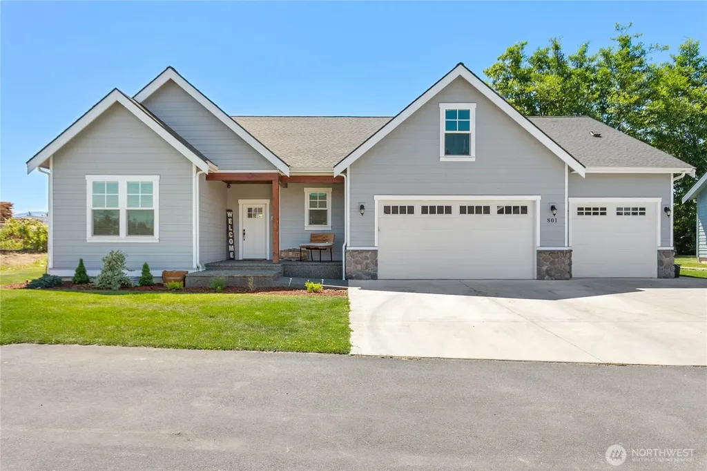 801 Pine Crest Drive Everson WA 98247
