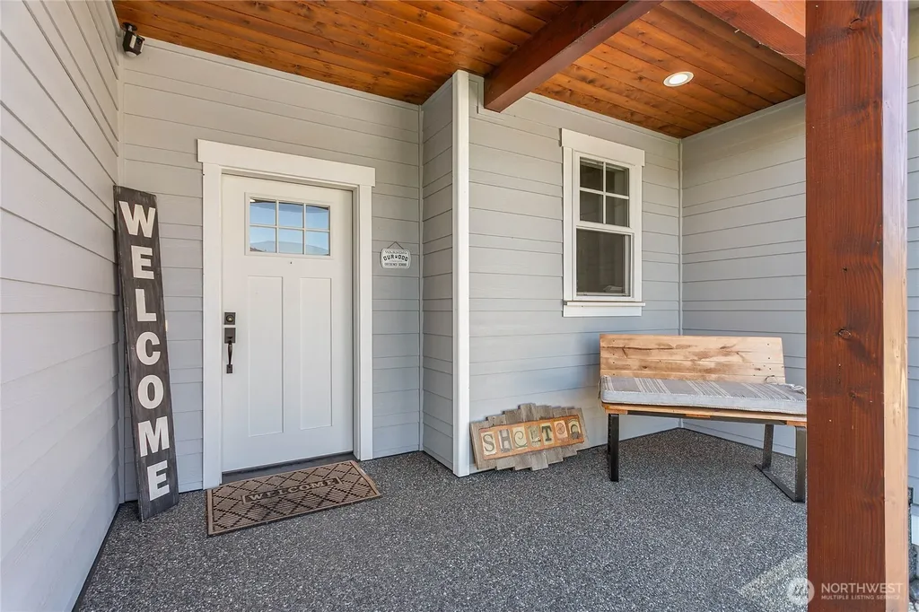 801 Pine Crest Drive Everson WA 98247