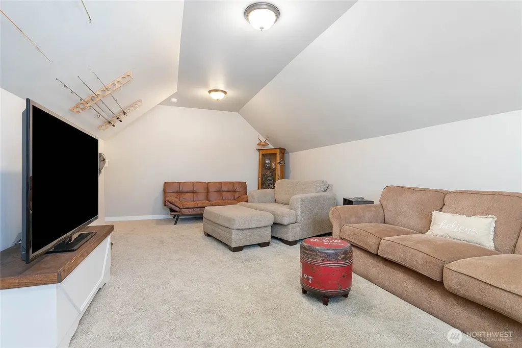 801 Pine Crest Drive Everson WA 98247