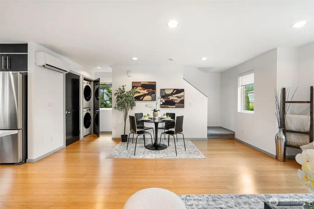 2301 NE 86th Street Seattle WA 98115