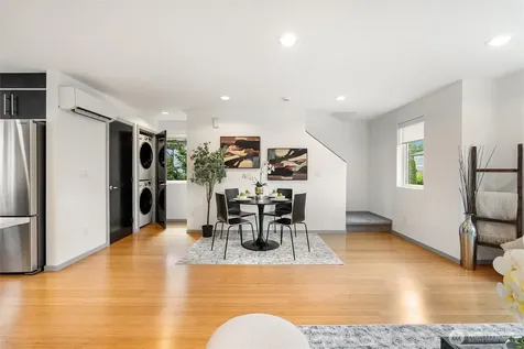 2301 NE 86th Street Seattle WA 98115
