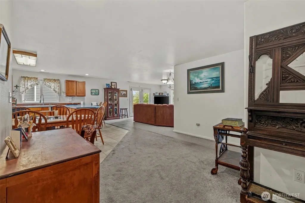 794 West Road Sedro Woolley WA 98284