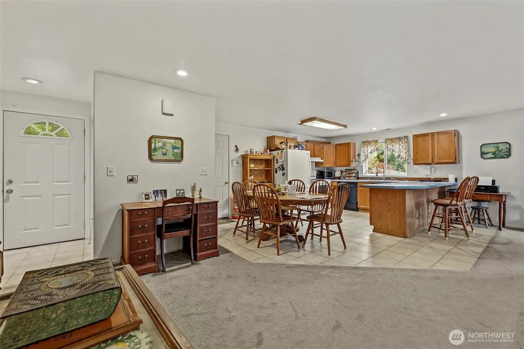 794 West Road Sedro Woolley WA 98284