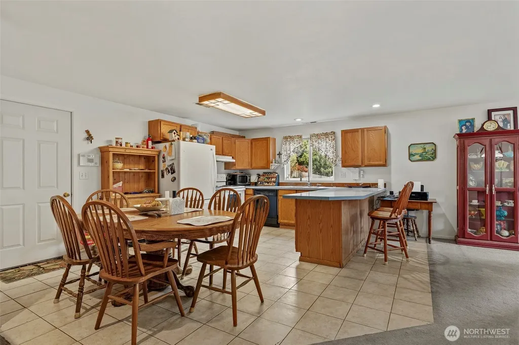 794 West Road Sedro Woolley WA 98284