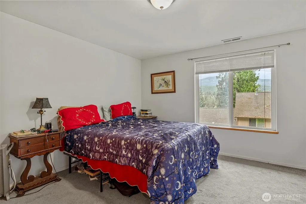 794 West Road Sedro Woolley WA 98284