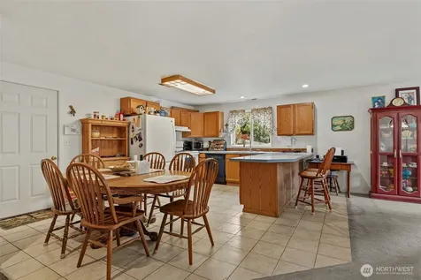 794 West Road Sedro Woolley WA 98284