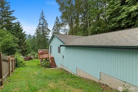 794 West Road Sedro Woolley WA 98284