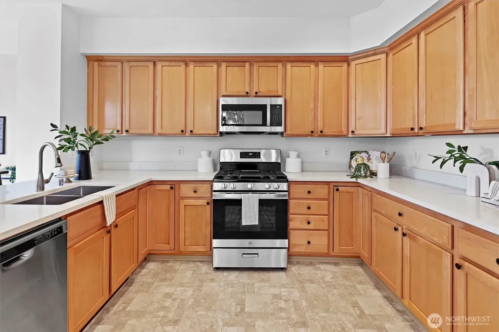 18009 15th Avenue W Lynnwood WA 98037
