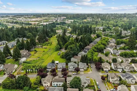 18009 15th Avenue W Lynnwood WA 98037