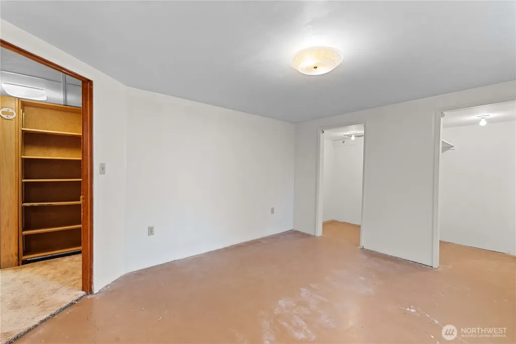1550 Pear Lane Rock Island WA 98850