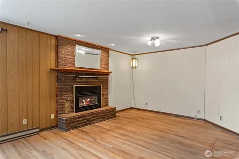 1550 Pear Lane Rock Island WA 98850