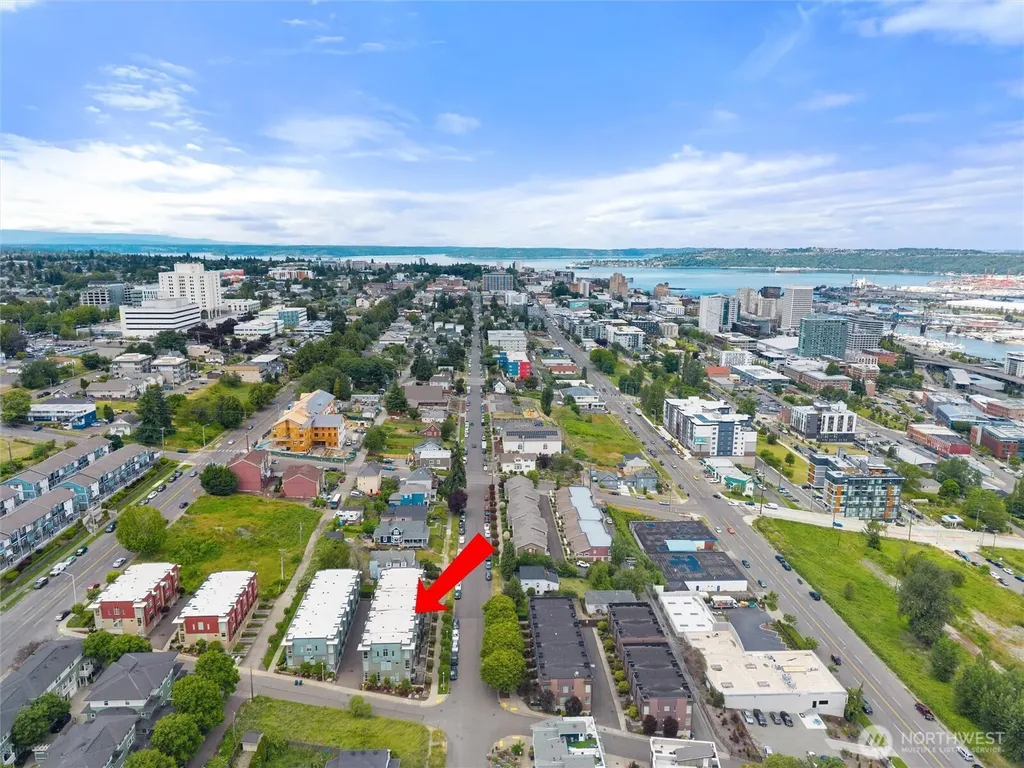2136 S G Street Tacoma WA 98405