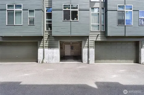 2136 S G Street Tacoma WA 98405