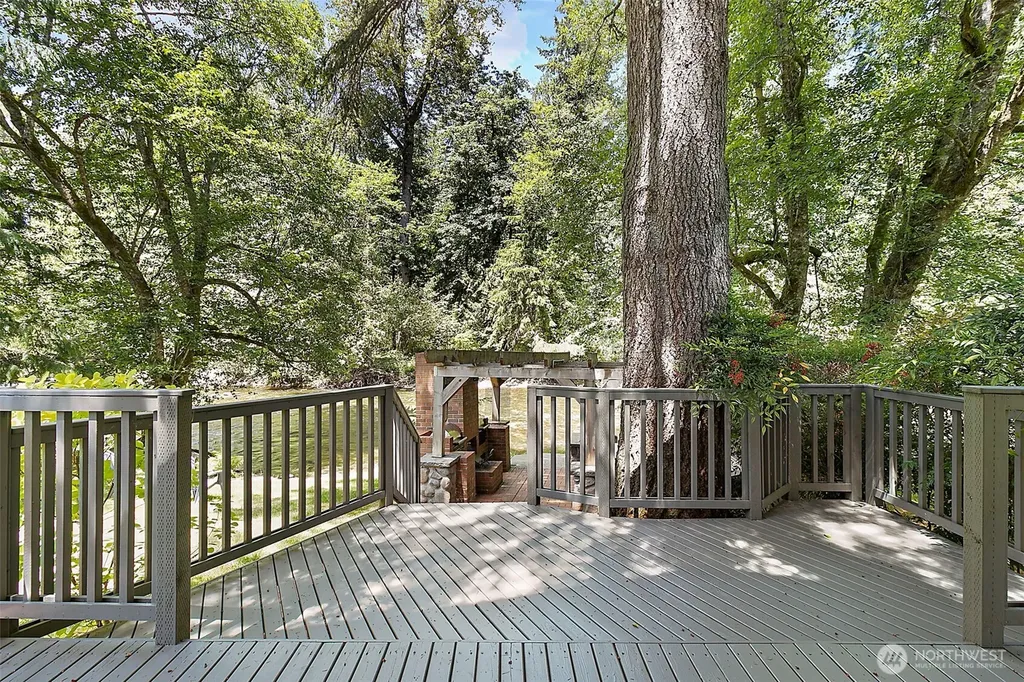 24416 SE 246th Street Maple Valley WA 98038
