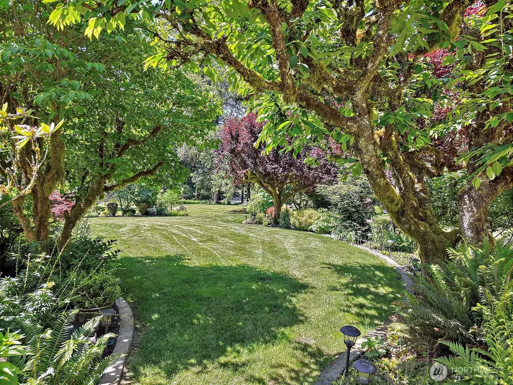 24416 SE 246th Street Maple Valley WA 98038