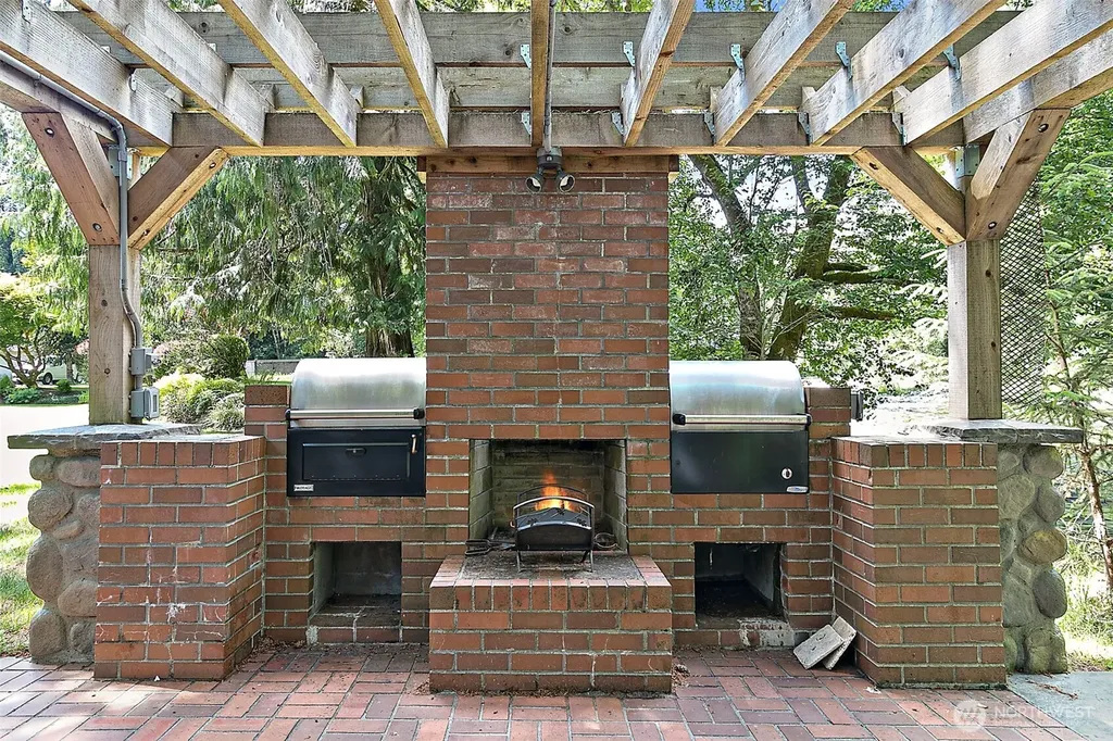 24416 SE 246th Street Maple Valley WA 98038